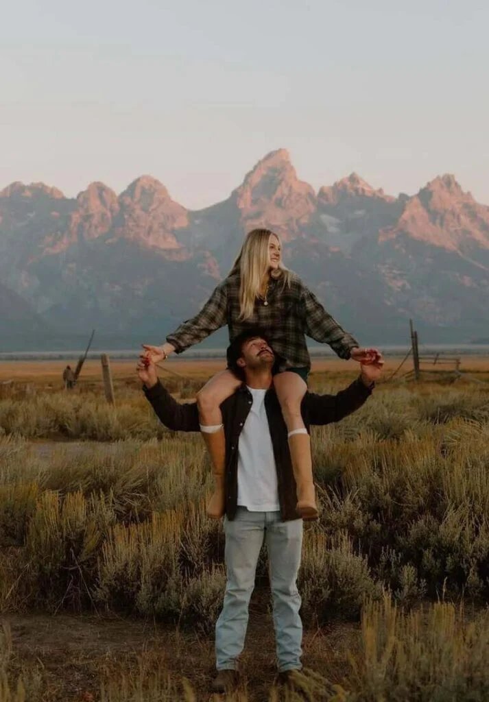 Mountain Shoulder Pose