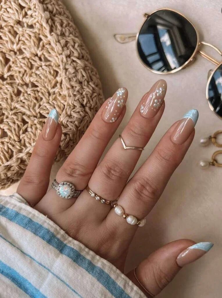 Nude Blue French