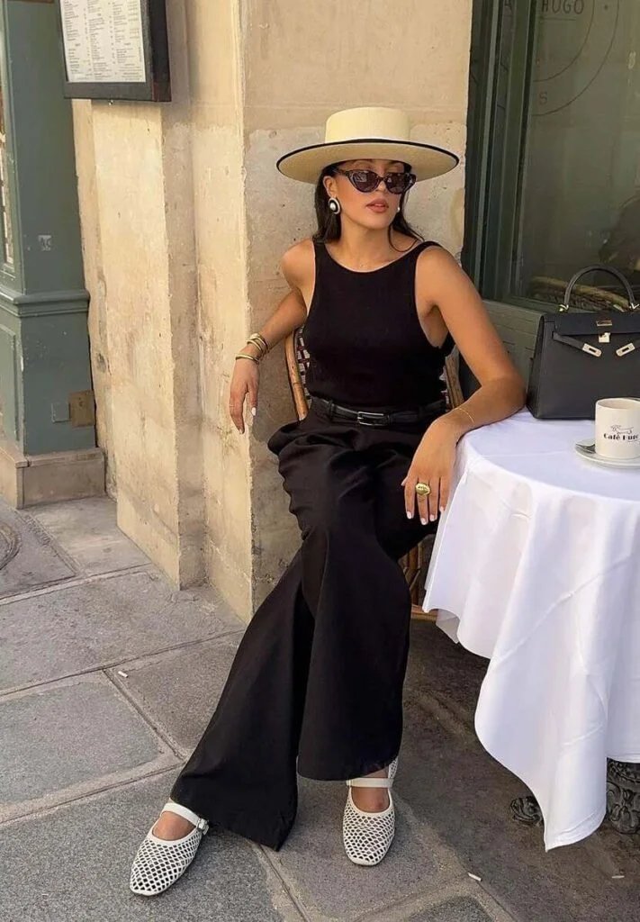 Black Minimalist Outfit