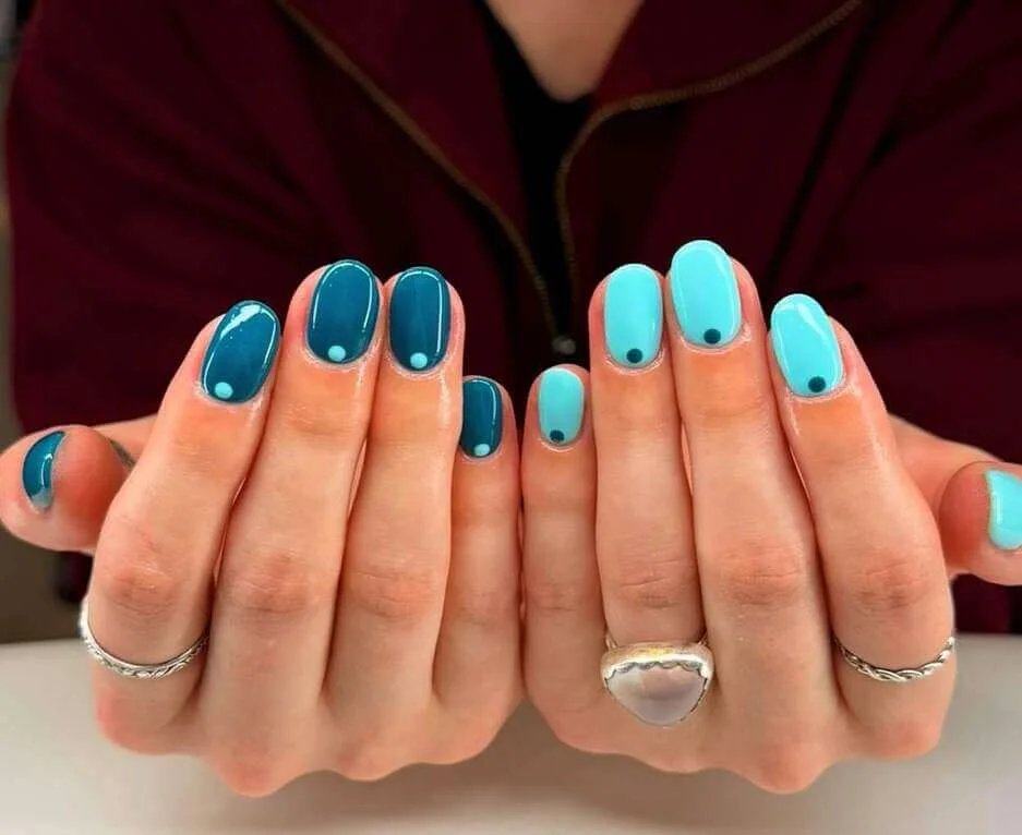 Blue Dot Nails