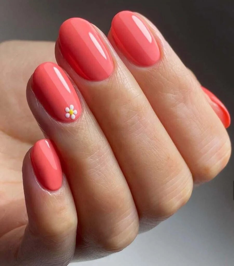 Coral Glossy Nails