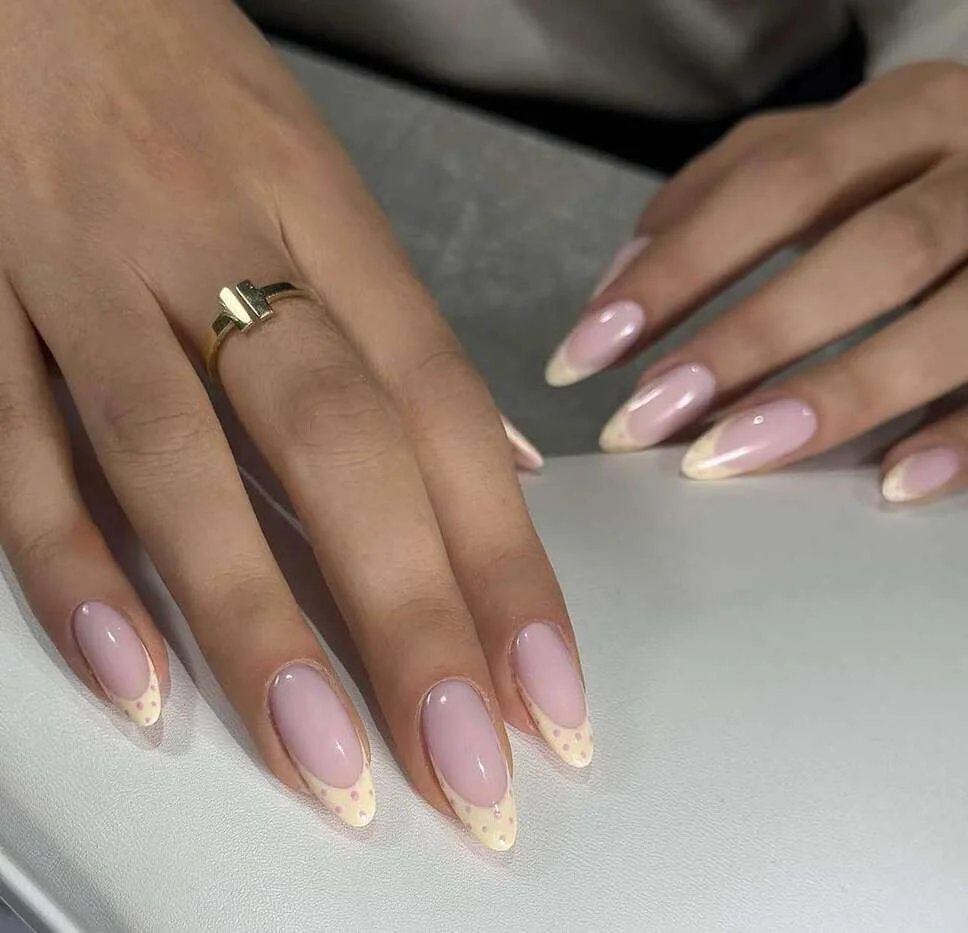 Pastel Dotted Tips