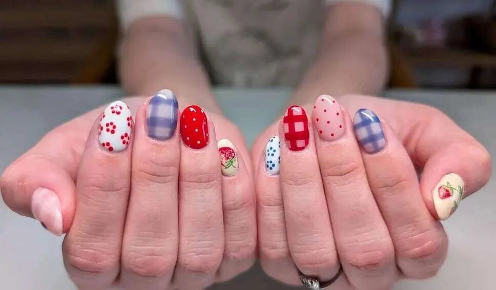 Red Gingham Nails
