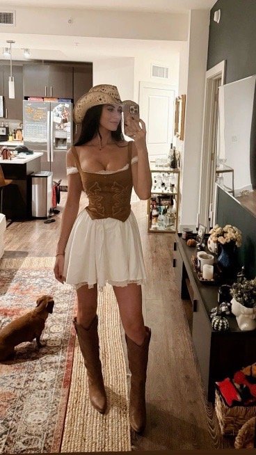 Brown corset with white skirt