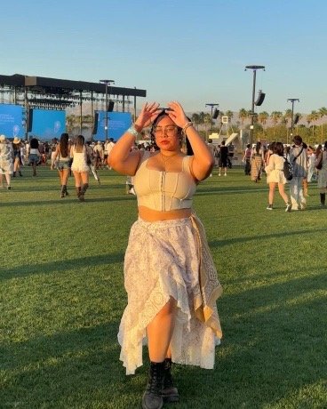 Lace skirt, neutral tones