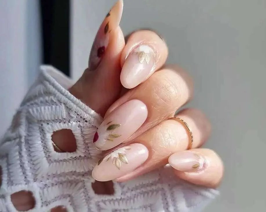 Nude nails with gold florals
