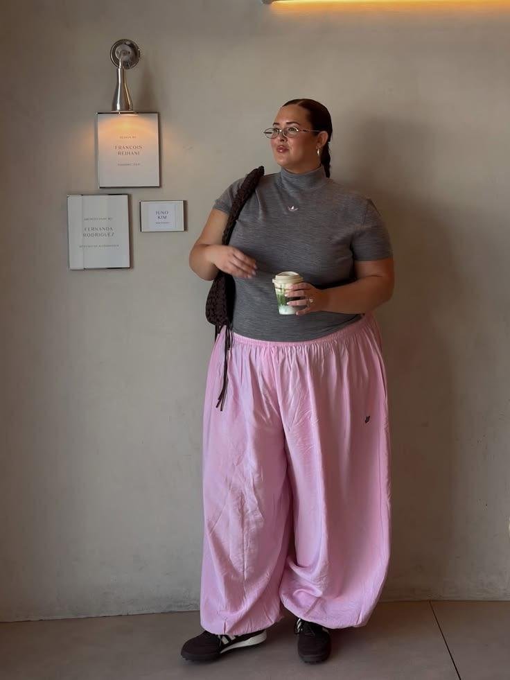 Pink balloon trousers
