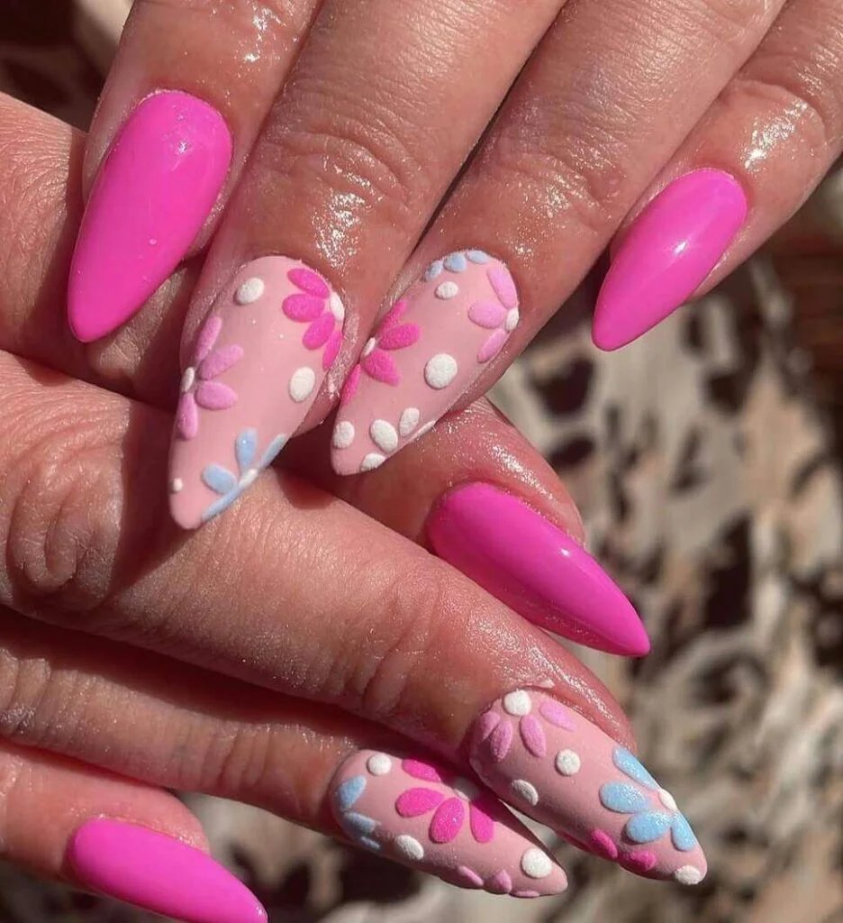 Pink daisy textured nails