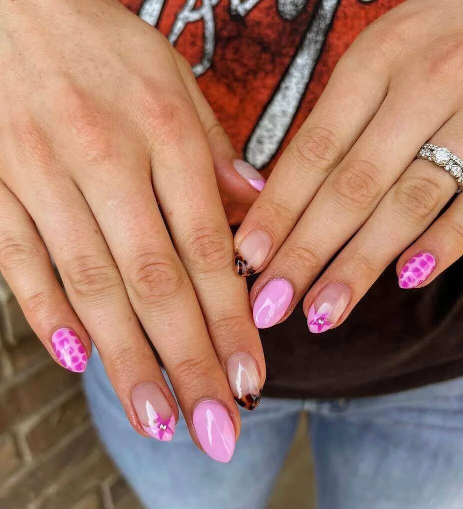 Pink leopard print nails