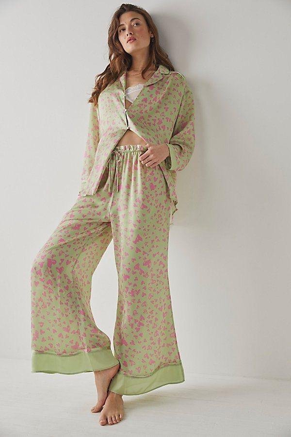 Pistachio heart print set