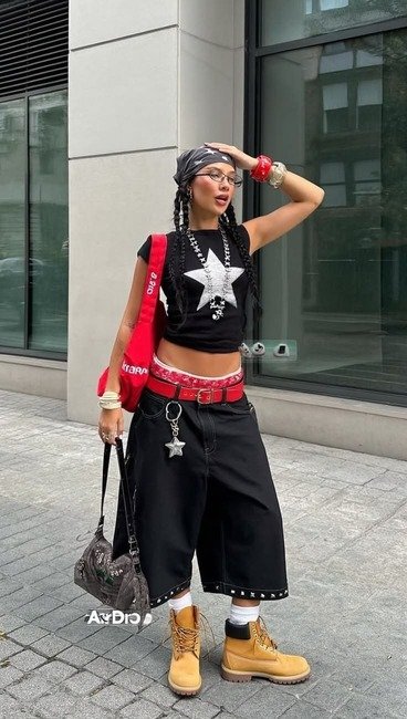 Star Tank Street Style