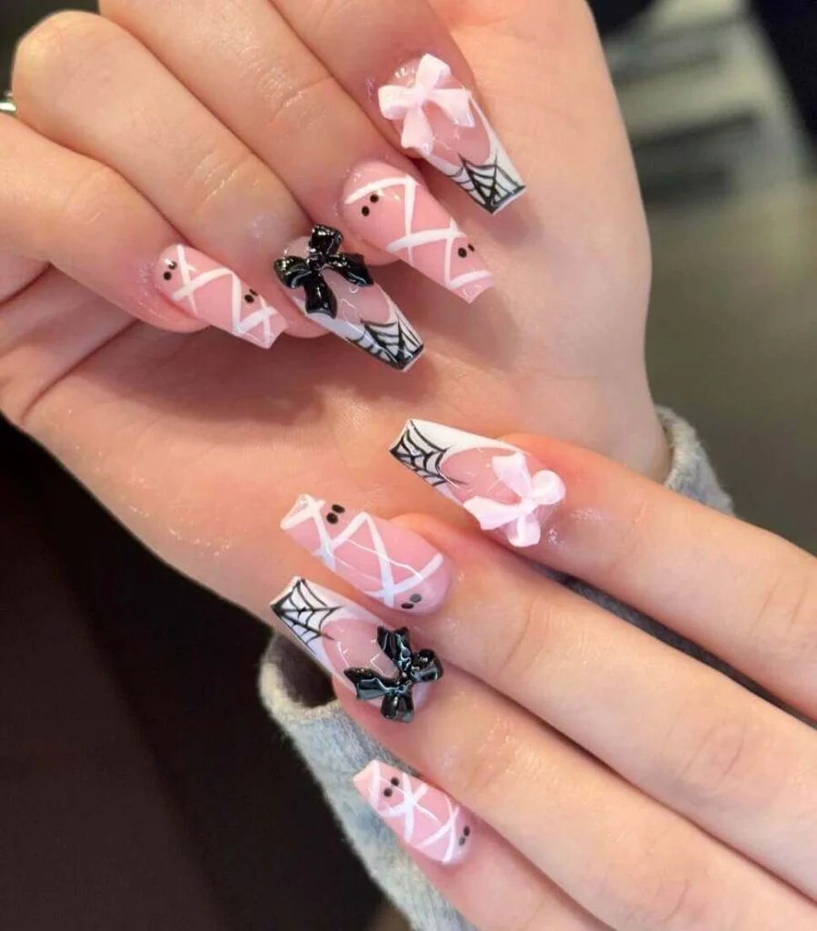3D Bows and Mummy Wraps