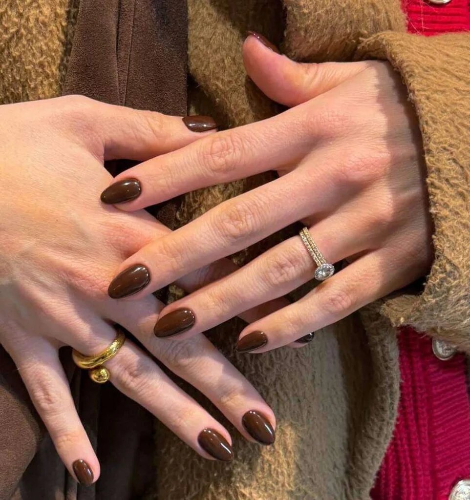 Glossy Espresso Brown