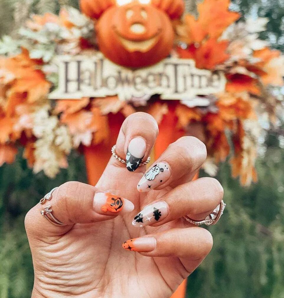 Halloween Nails with Ghosts and Pumpkins