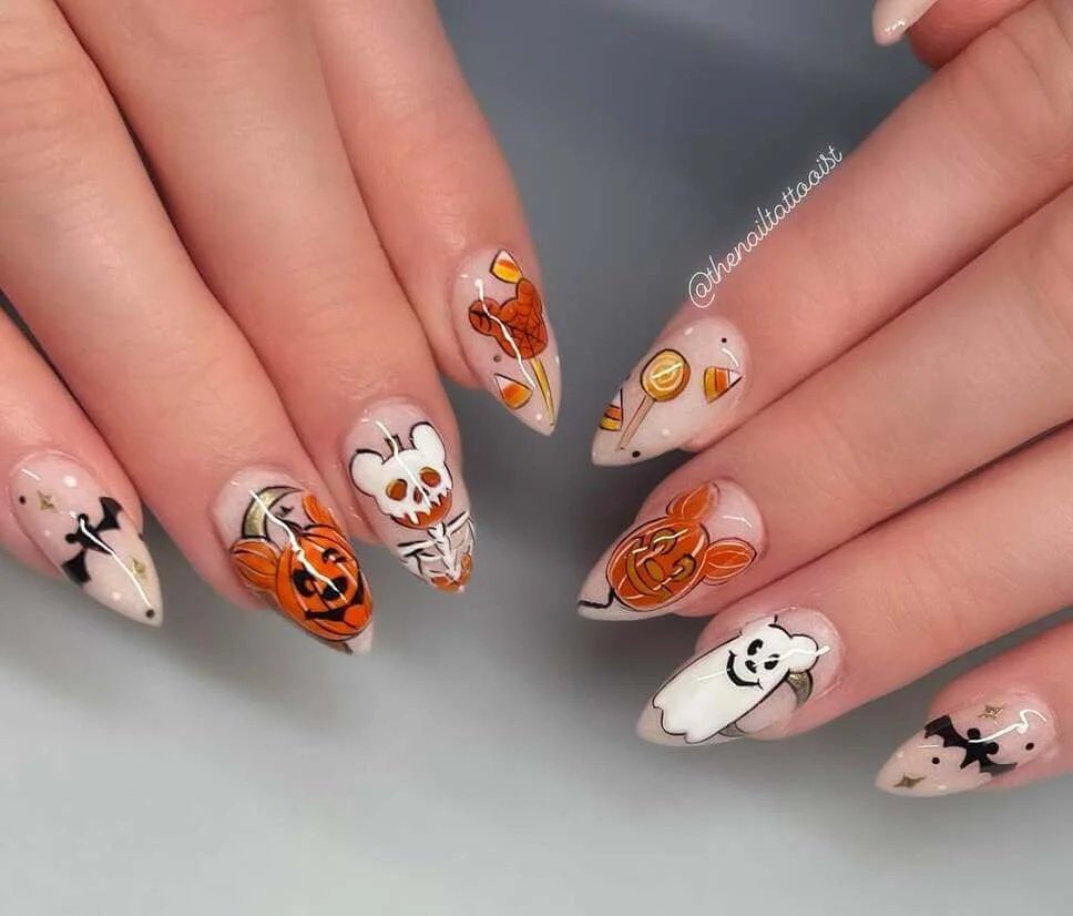 Mickey pumpkins and ghosts