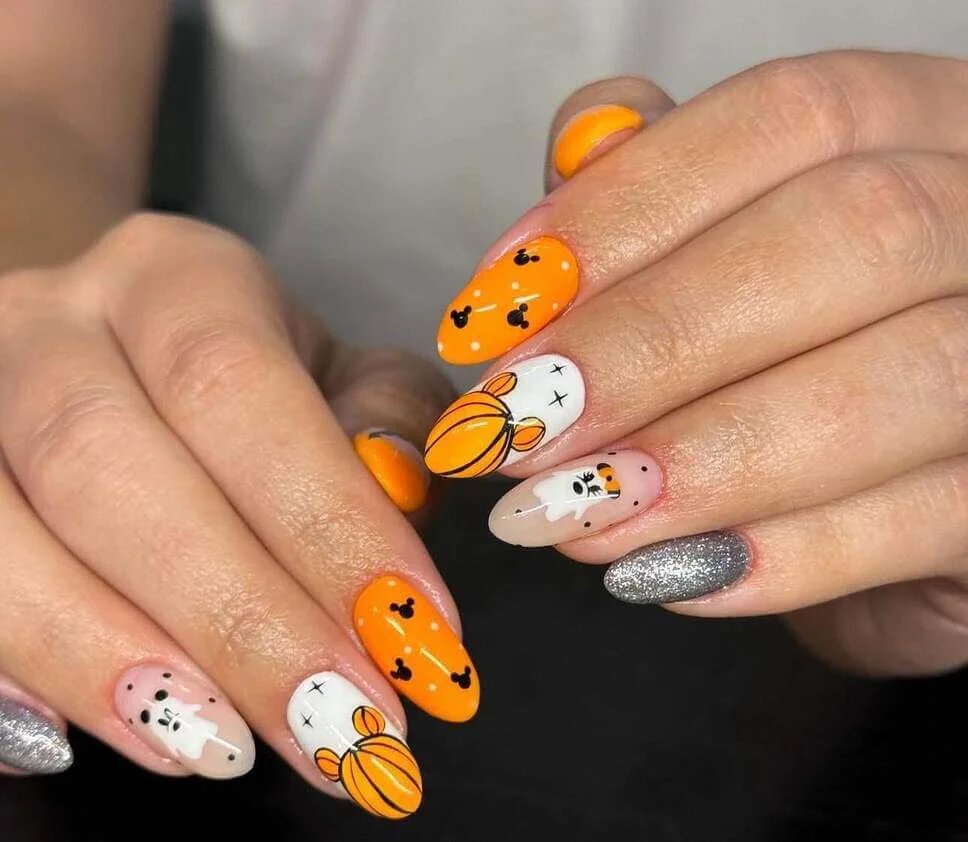 Mickey pumpkins and glitter
