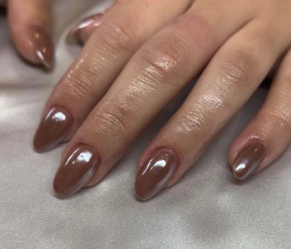 Pearlescent mocha finish