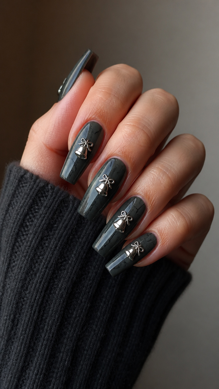 Dusky Bell Charm Nails